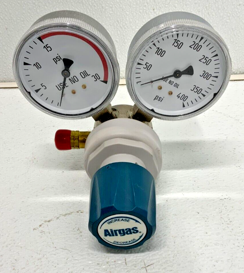 Airgas Model 120A300 Brass Acetylene Service Single Stage Pressure Regulator